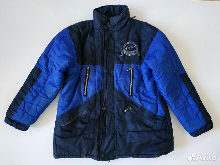 Продаю зимнюю куртку Nike Premier