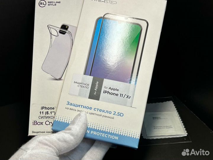 Чехлы/защитные стекла для iPhone