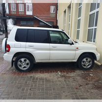 Mitsubishi Pajero iO 2.0 AT, 2000, битый, 250 000 км