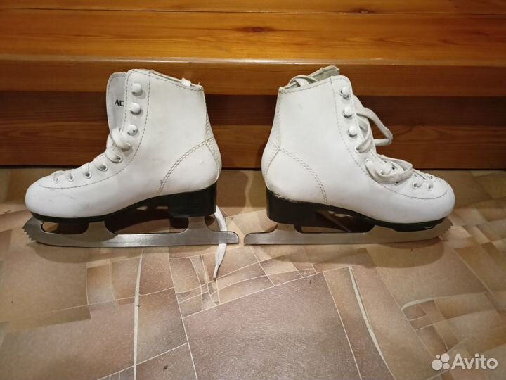 Коньки фигурные детские
