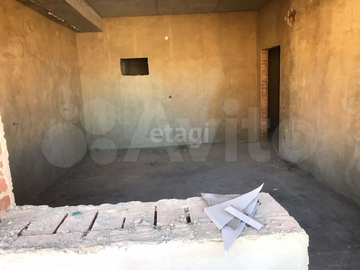 3-к. квартира, 104 м², 4/8 эт.