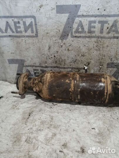 Коллектор выпускной левый Bmw 7 E65