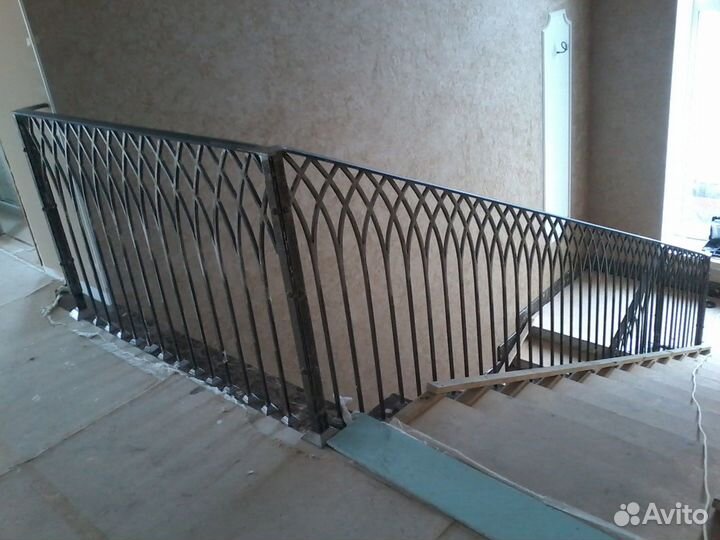 Перила для лестниц