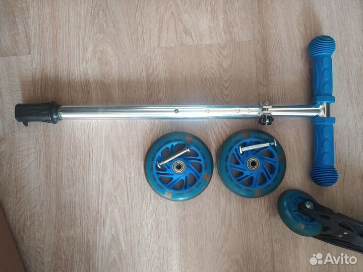 Запчасти и колеса для самоката