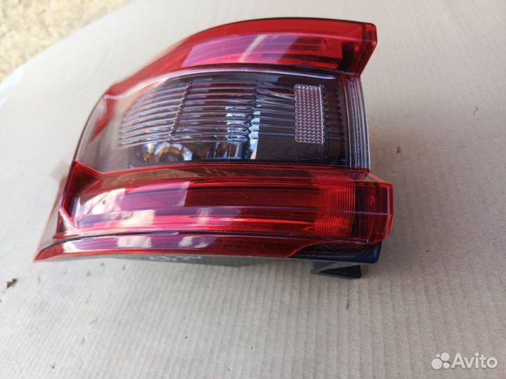 Фонарь задний левый Nissan Qashqai J11 2017-2023