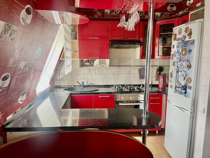 2-к. квартира, 50 м², 6/6 эт.