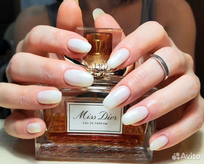 Маникюр педикюр и ламинирование, бровей и ресниц