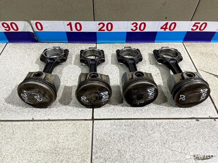 Поршень с шатуном Chery Amulet A15