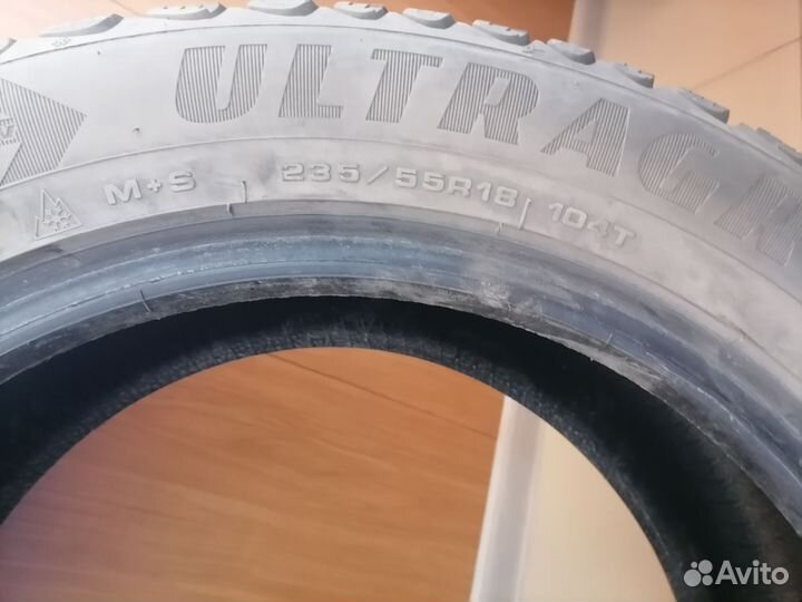 Goodyear UltraGrip 235/55 R18 104T