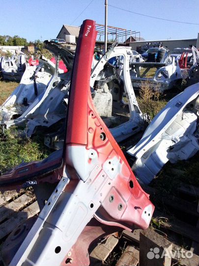 Лонжерон передний левый Ford Fiesta