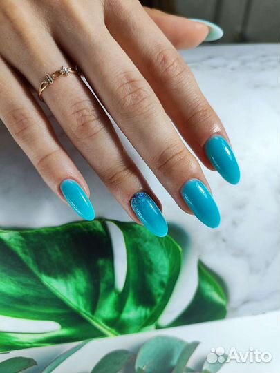 Мастер маникюра и педикюра