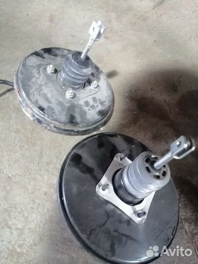 Вакуумный усилитель Renault Logan