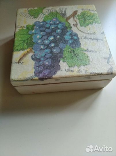 Шкатулки из дерева