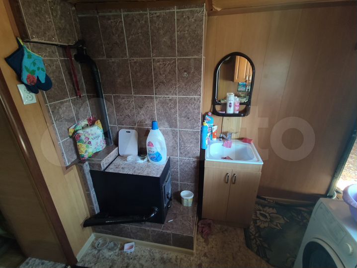 Дом 33,7 м² на участке 4 сот.