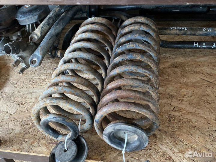 Пружины Hummer H2 2002 -2007