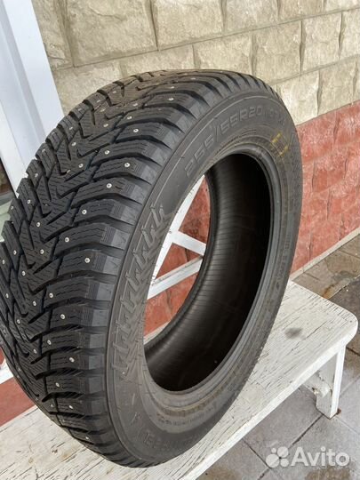 Nokian Tyres Hakkapeliitta 10 255/55 R20