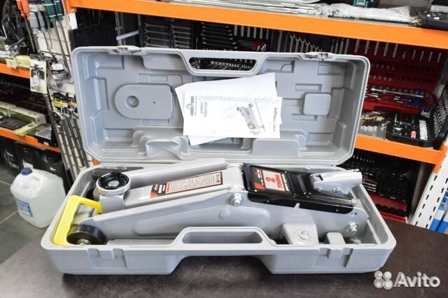 Домкрат гидравлический подкатной 2т 135-380мм