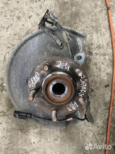 Mitsubishi Outlander 3 Поворотный кулак