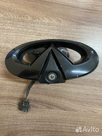 Камера infiniti qx56