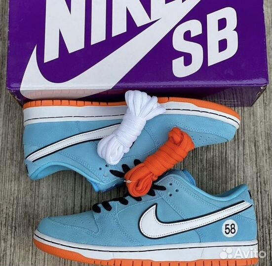 Nike Dunk SB Low Pro 