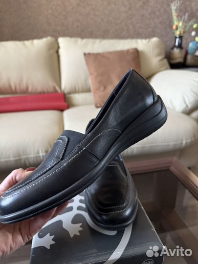 Мокасины женские