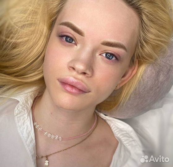 Пудровое напыление бровей, губ