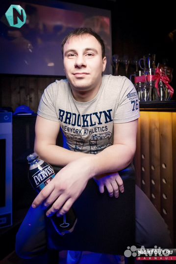 Диджей, звукооператор