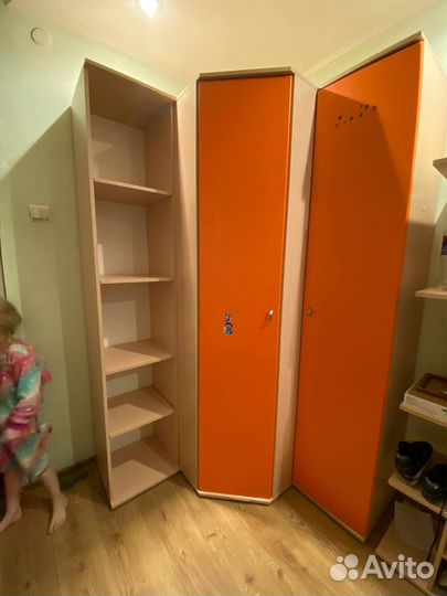 Угловой шкаф бу