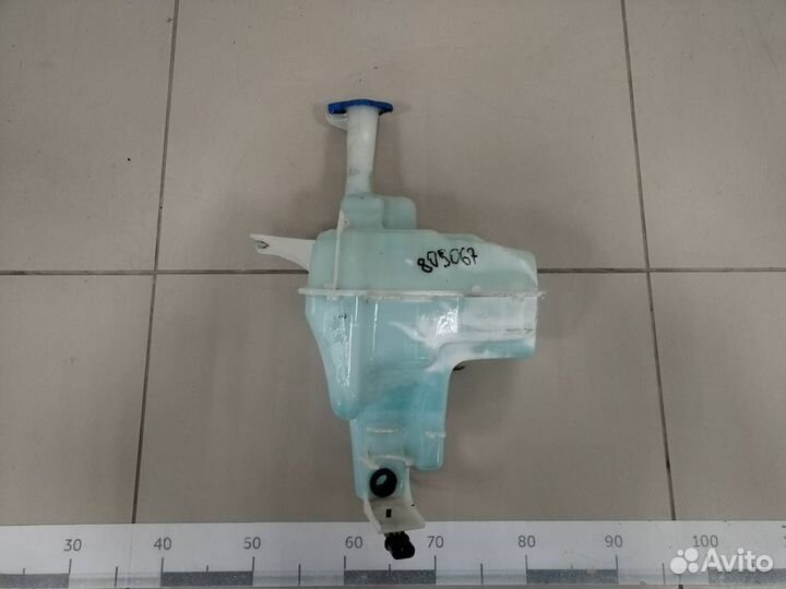 Бачок омывателя лобового стекла Hyundai Solaris