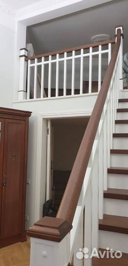 Деревянная лестница