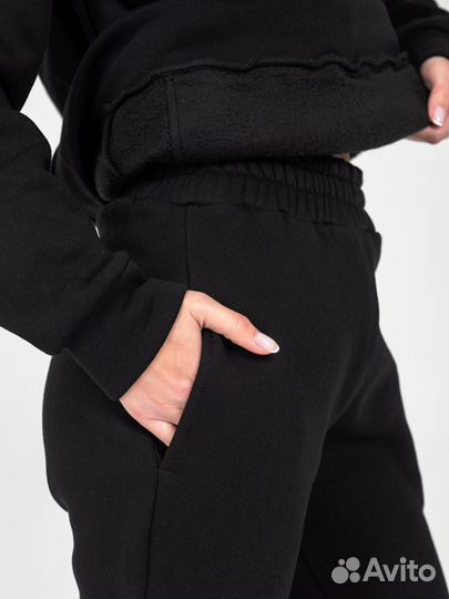 Костюм спортивный женский утеплённый