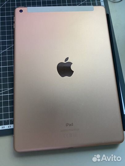iPad 8 поколения 2020 wifi 32gb Торг