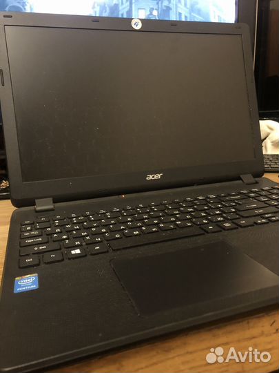 Acer aspire es1 512