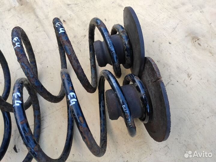 Пружины задние на Opel Astra H Хэтчбек 3Д 5Д