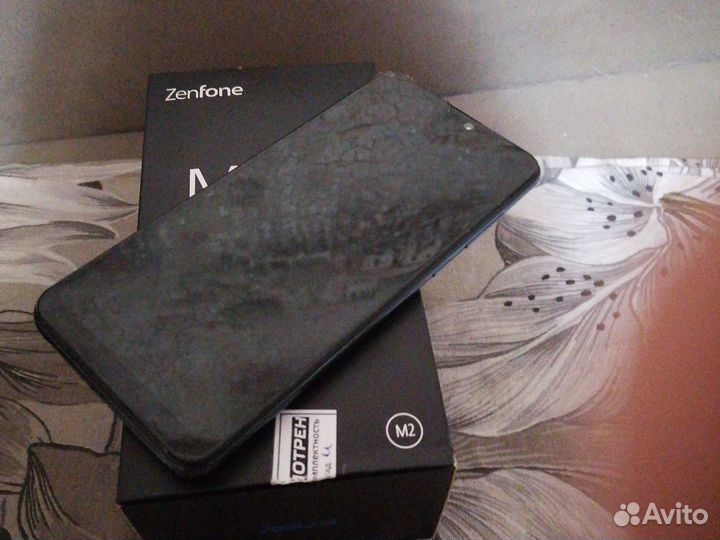 ASUS Zenfone Max Pro (M2) ZB631KL, 4/64 ГБ