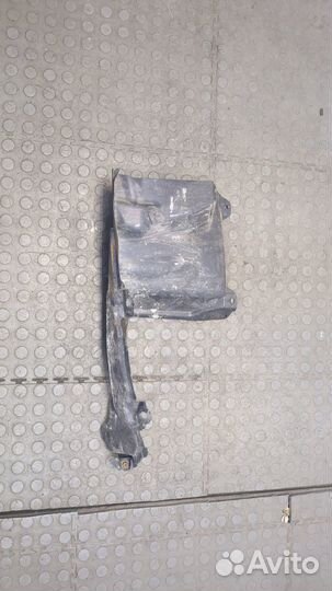 Защита днища, запаски, кпп, подвески Toyota Prius