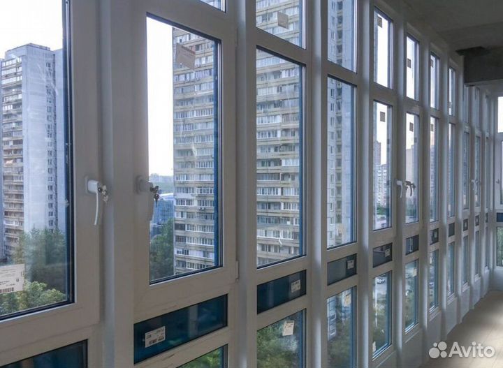 Остекление балконов и лоджий под ключ P2310