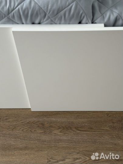 Полки IKEA белые kompliment