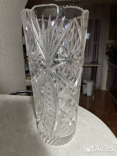 Хрустальная ваза и горшок для запекания