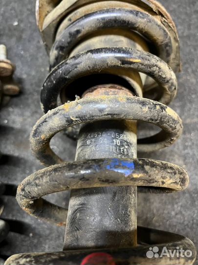 Стойка задняя Toyota Avensis T250