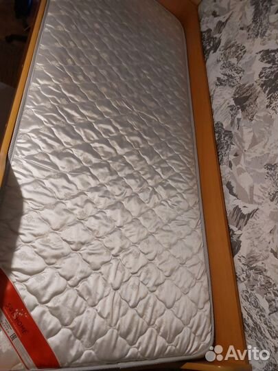 Двухъярусная кровать бу