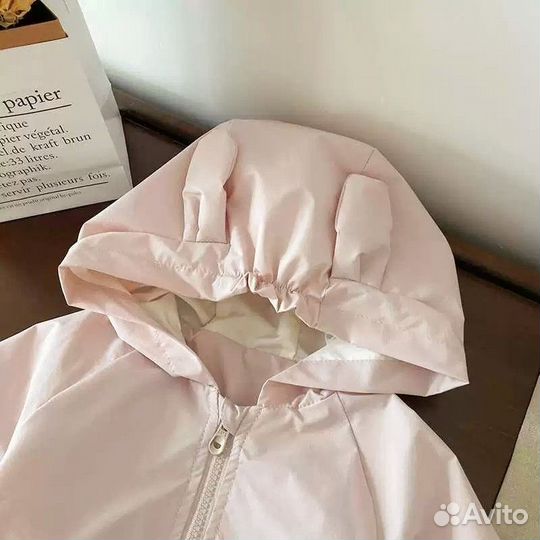 Ветровка для девочки