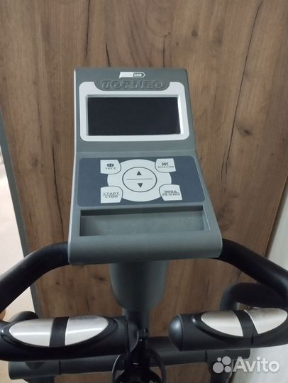 Эллиптический тренажер torneo
