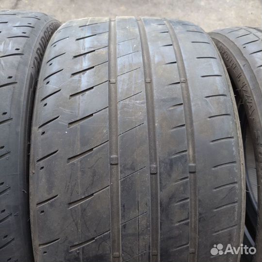 Bridgestone Potenza S007 245/35 R20 и 275/30 R20 97Y