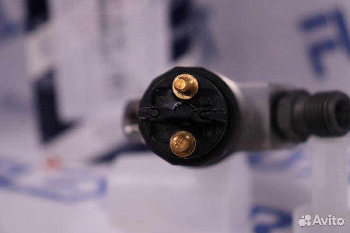 Форсунка топливная 0445120357