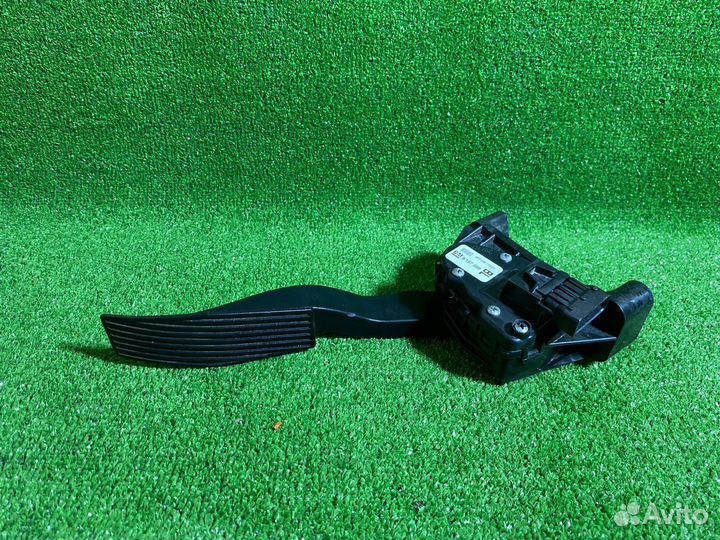 Педаль газа Opel Astra H