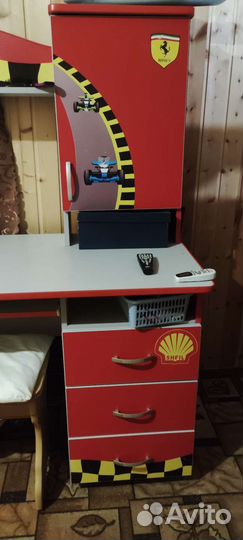 Компьютерный стол