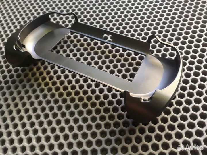 Защитный чехол на ps vita (1000 и 2000)