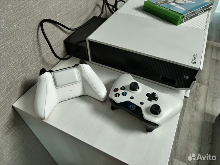 Xbox One 2 геймпада