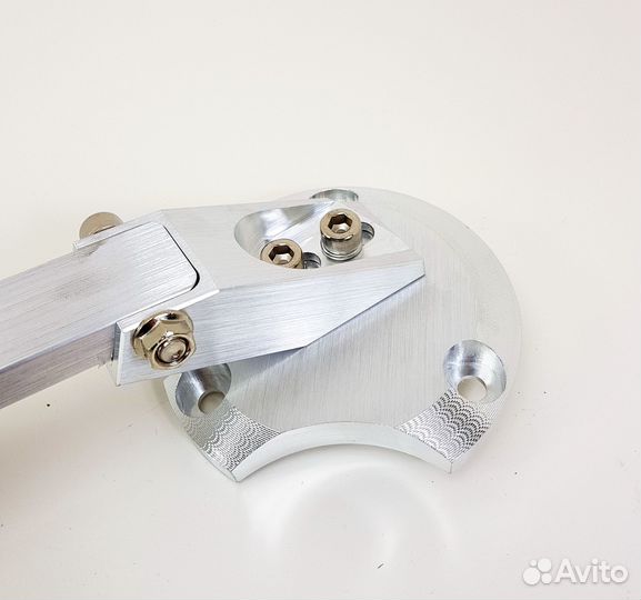 Передняя распорка - BMW E39